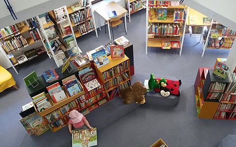 Bild Bibliothek 3